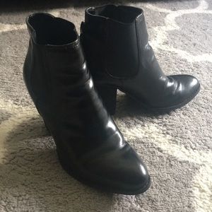GUC ankle boots, size 8